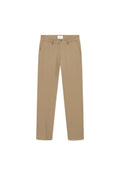 Beige Hosen mit glatter Textur, geradem Beinansatz, Fronttaschen und einem Knopfverschluss. Etikett sichtbar an der Taille.