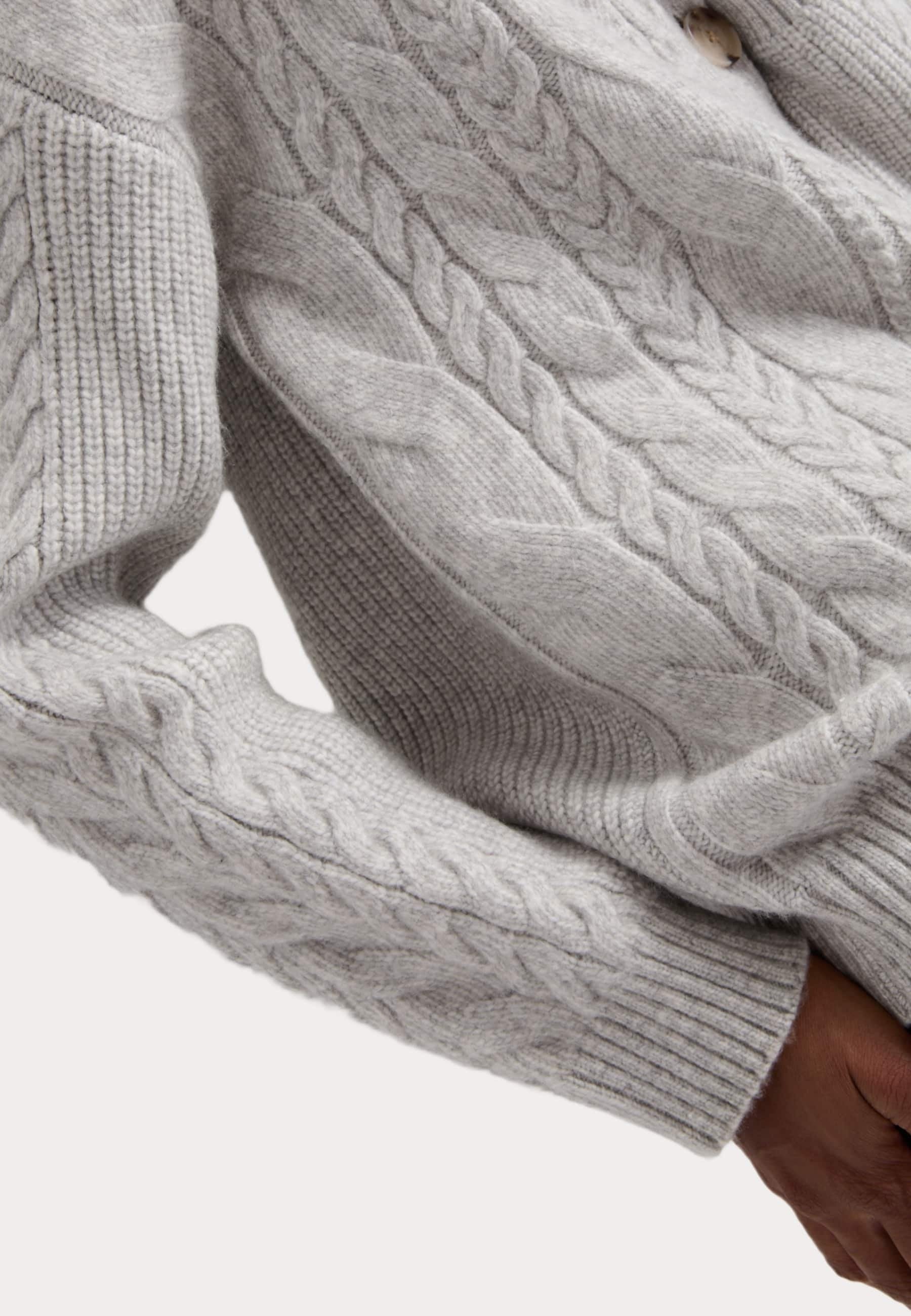 Marks & Spencer TEXTURED V-NECK RELAXED FIT