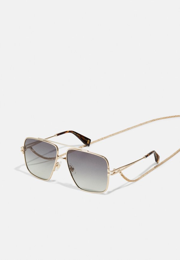 MARC JACOBS SET