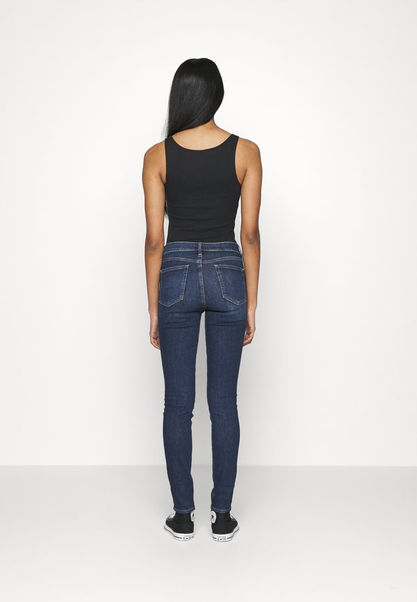 Gap Tall HAVEL