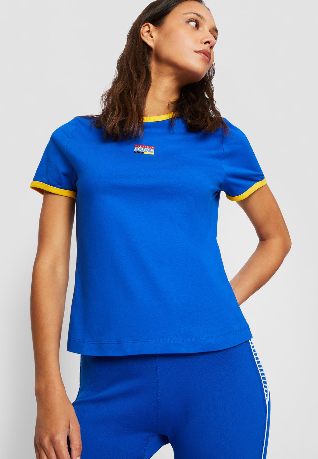 EXCLUSIVE HILFIGER TEAM Media 5