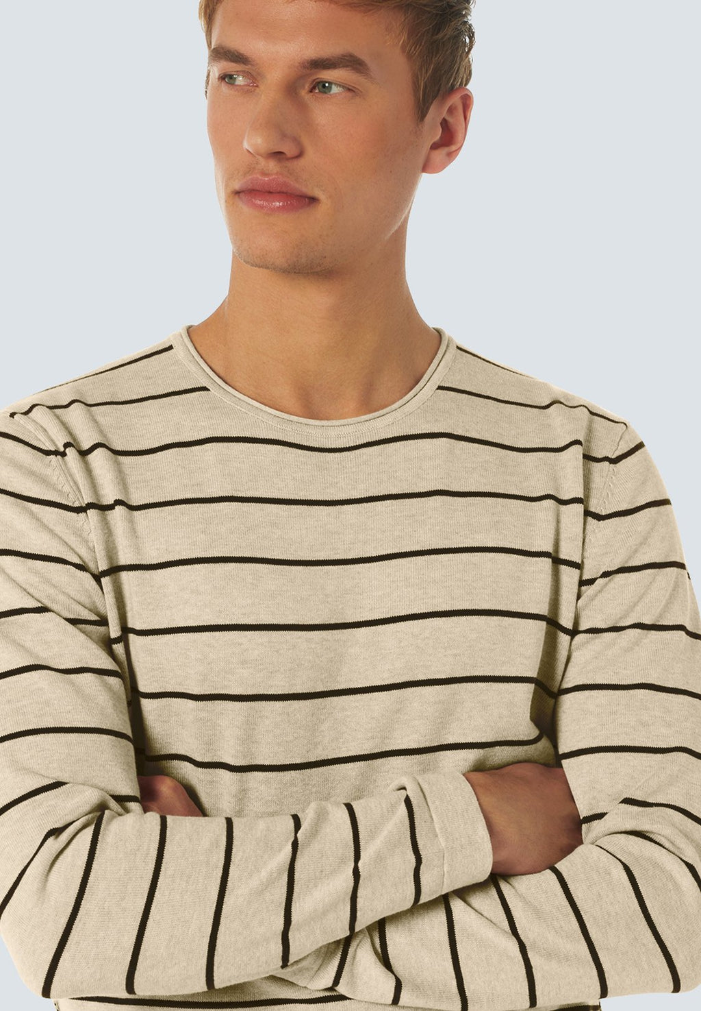 CREWNECK Media 6