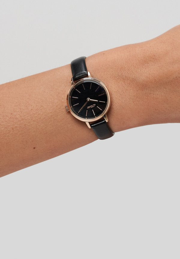 s.Oliver PETITE TIME - Watch - schwarz