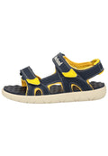 Marineblaue Sandalen mit gelben Akzenten, aus synthetischem Material, mit verstellbaren Klettverschlüssen und einer strukturierten schwarzen Sohle.