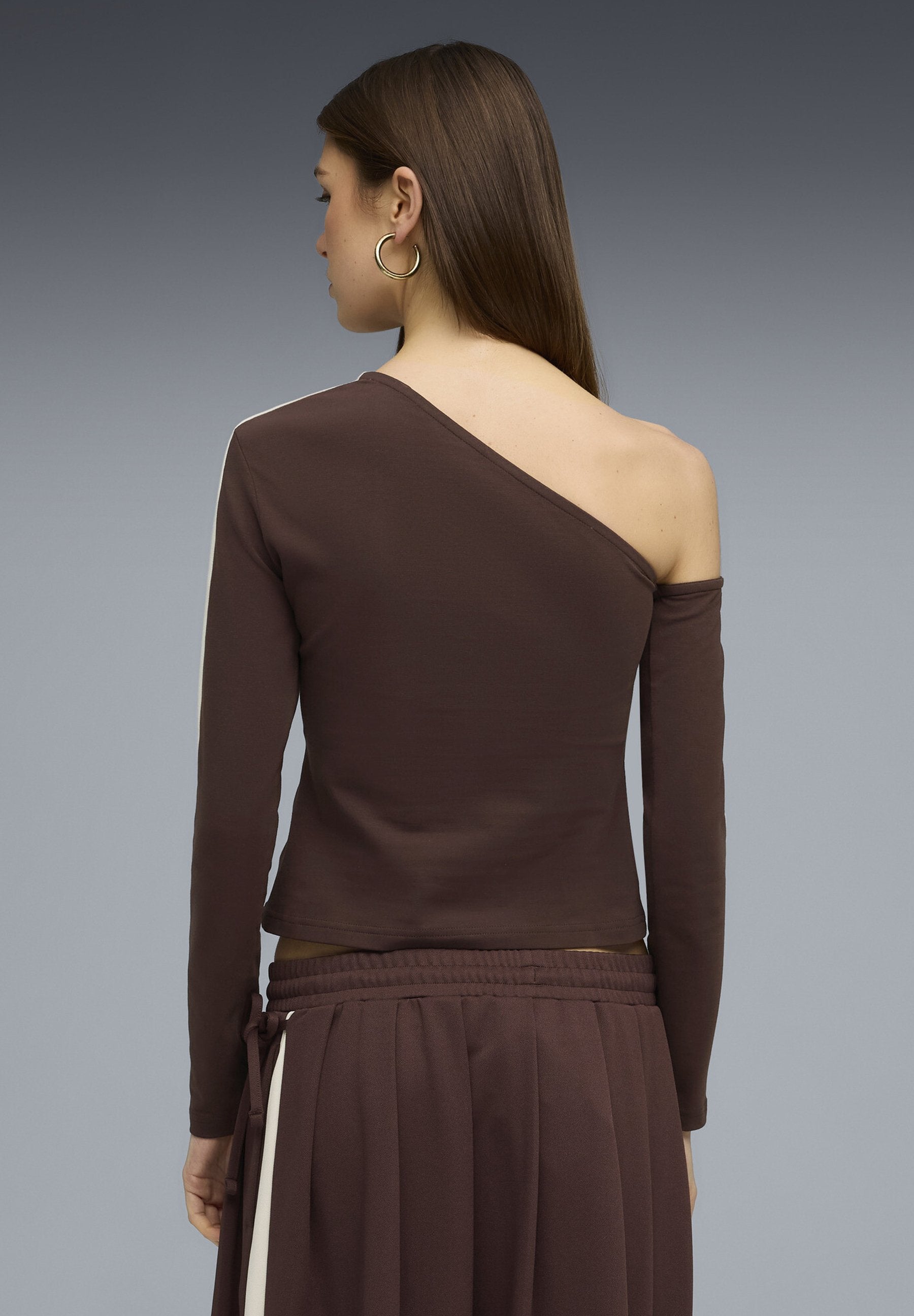 Puma ASYMMETRIC
