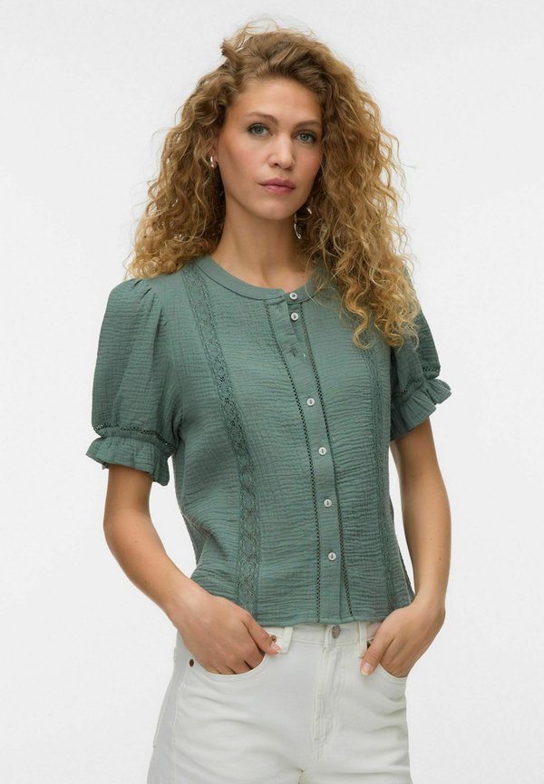 Vero Moda VMNATALI - Blouse - laurel wreath