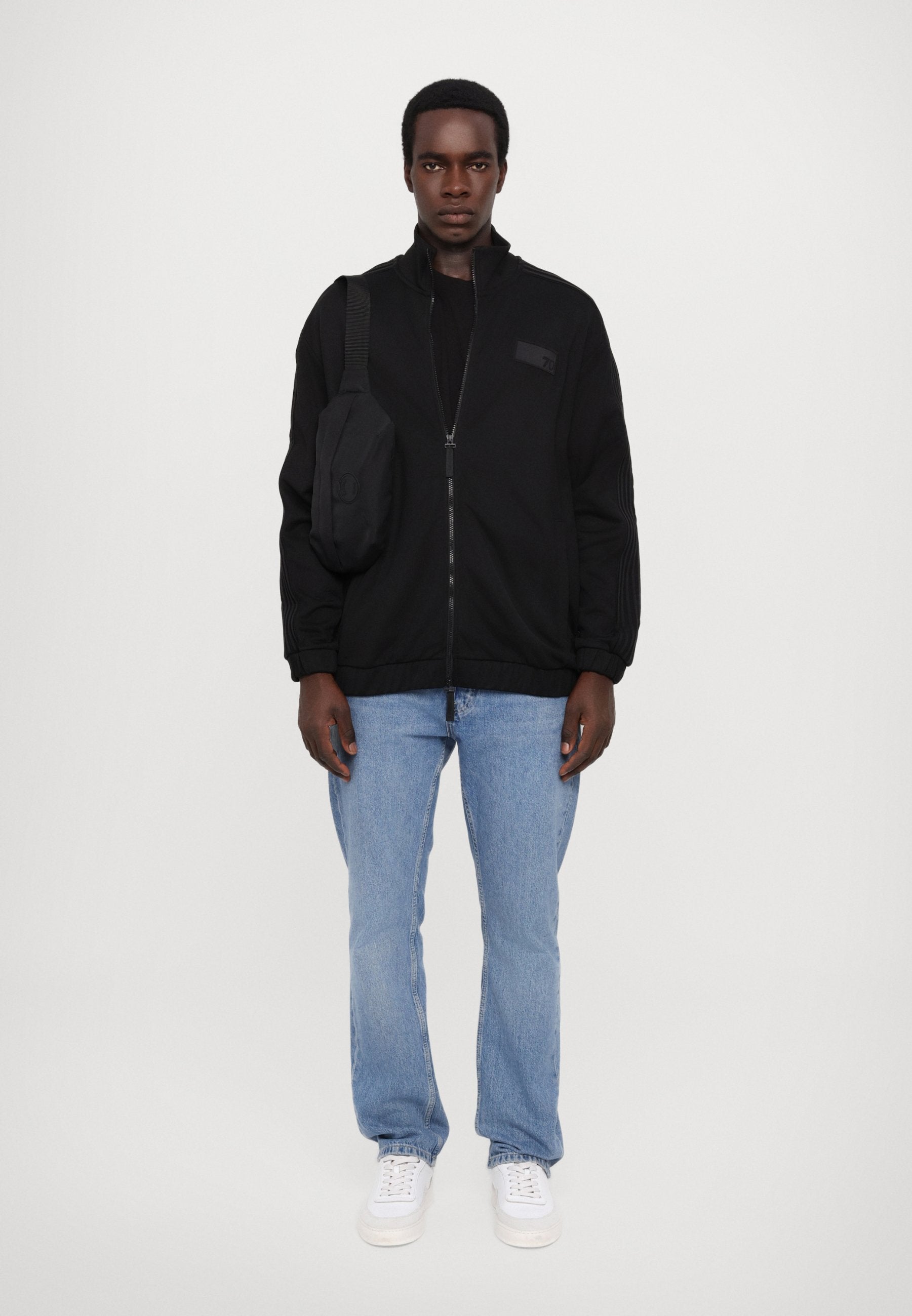 FELPA UNISEX Media 2