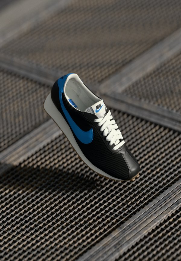 Nike Sportswear LD 1000 SE - Trainers - black/blue hero/sail/light brown