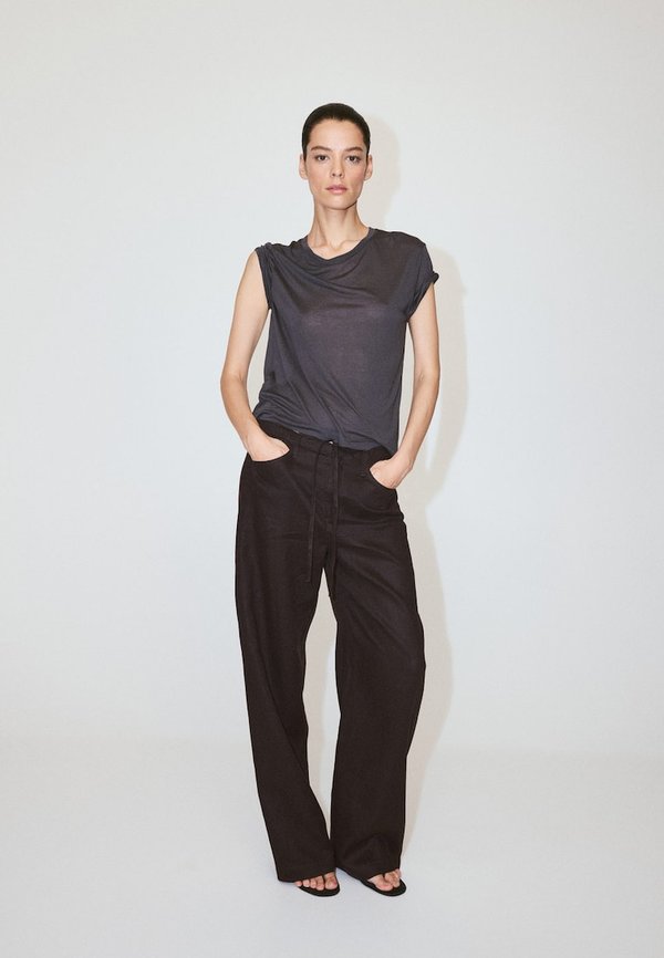 Mango ADULT - Trousers - brown