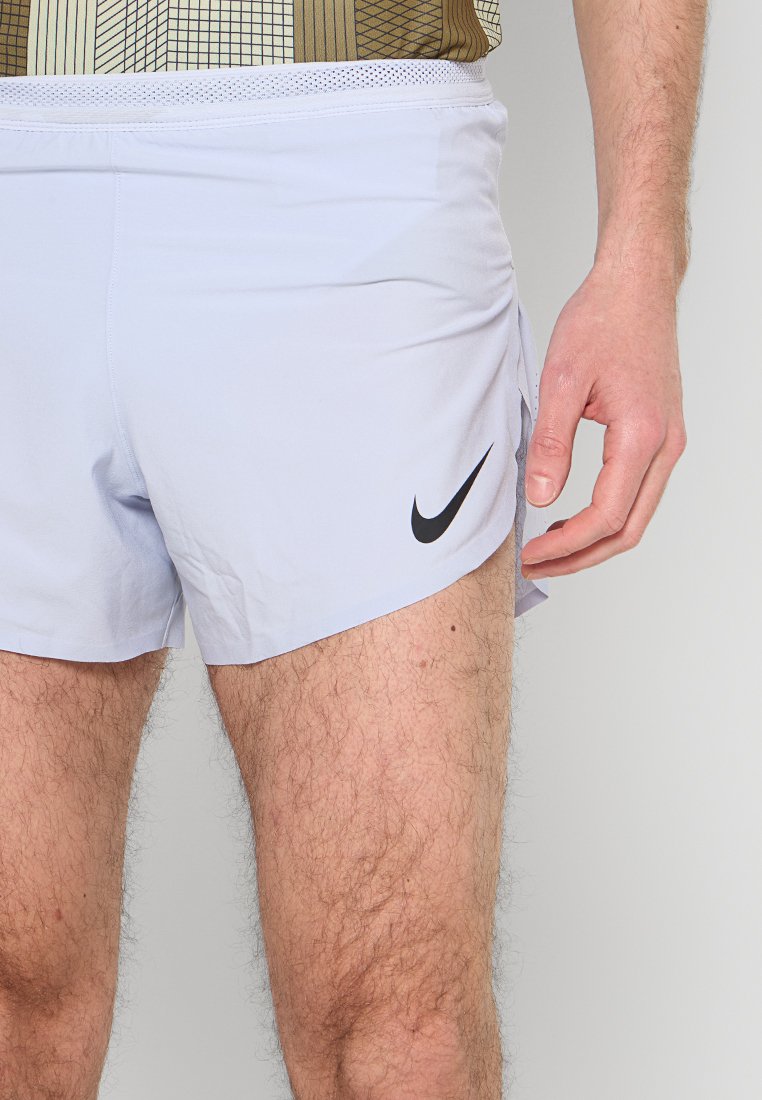 Nike Performance