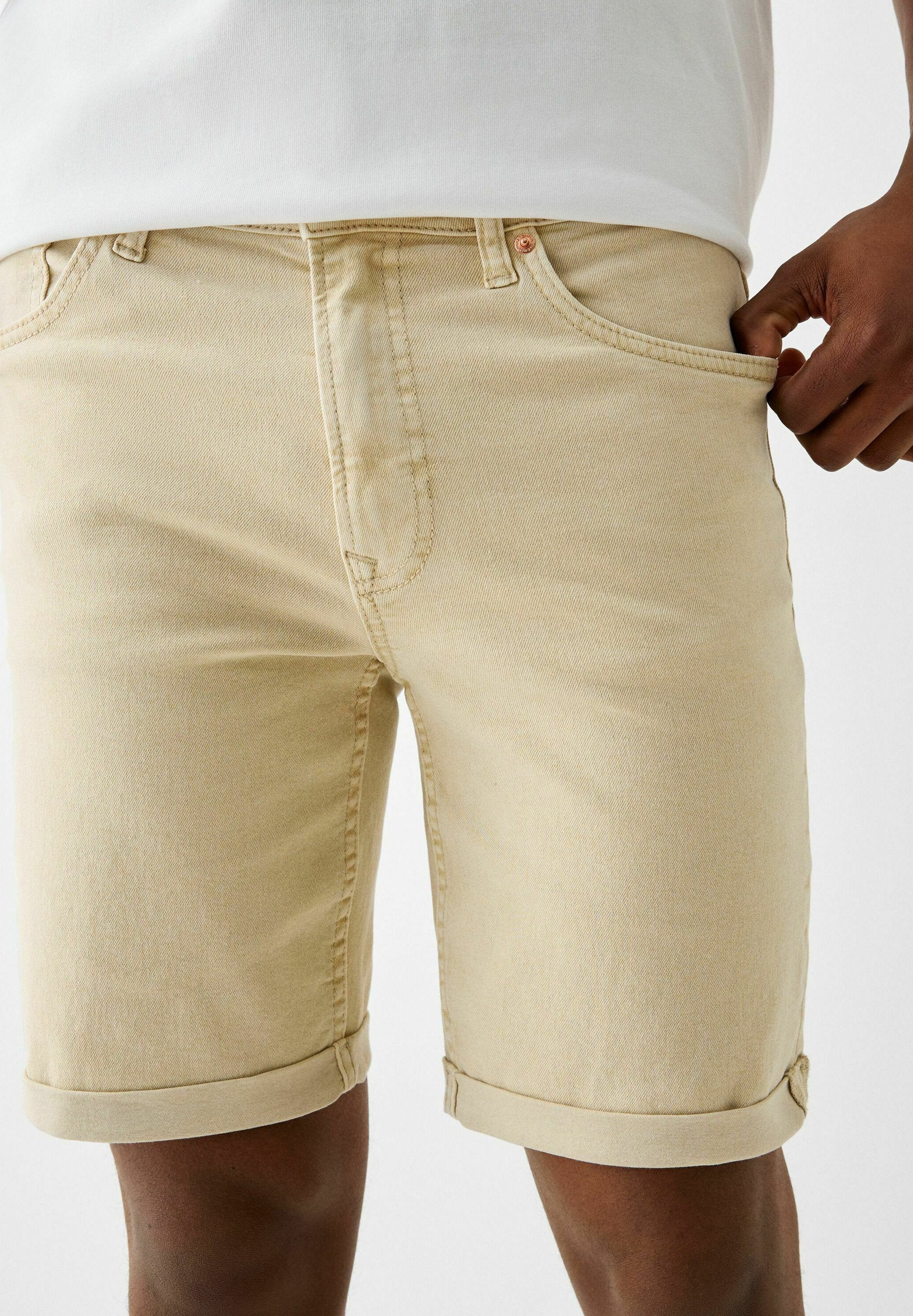 Bershka ROLL-UP - BERMUDA