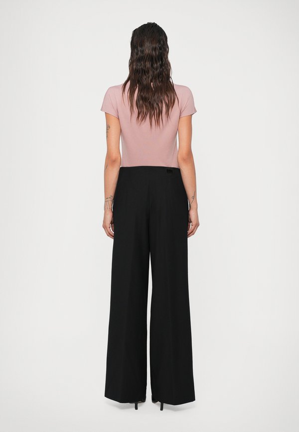 Armani Exchange TROUSER