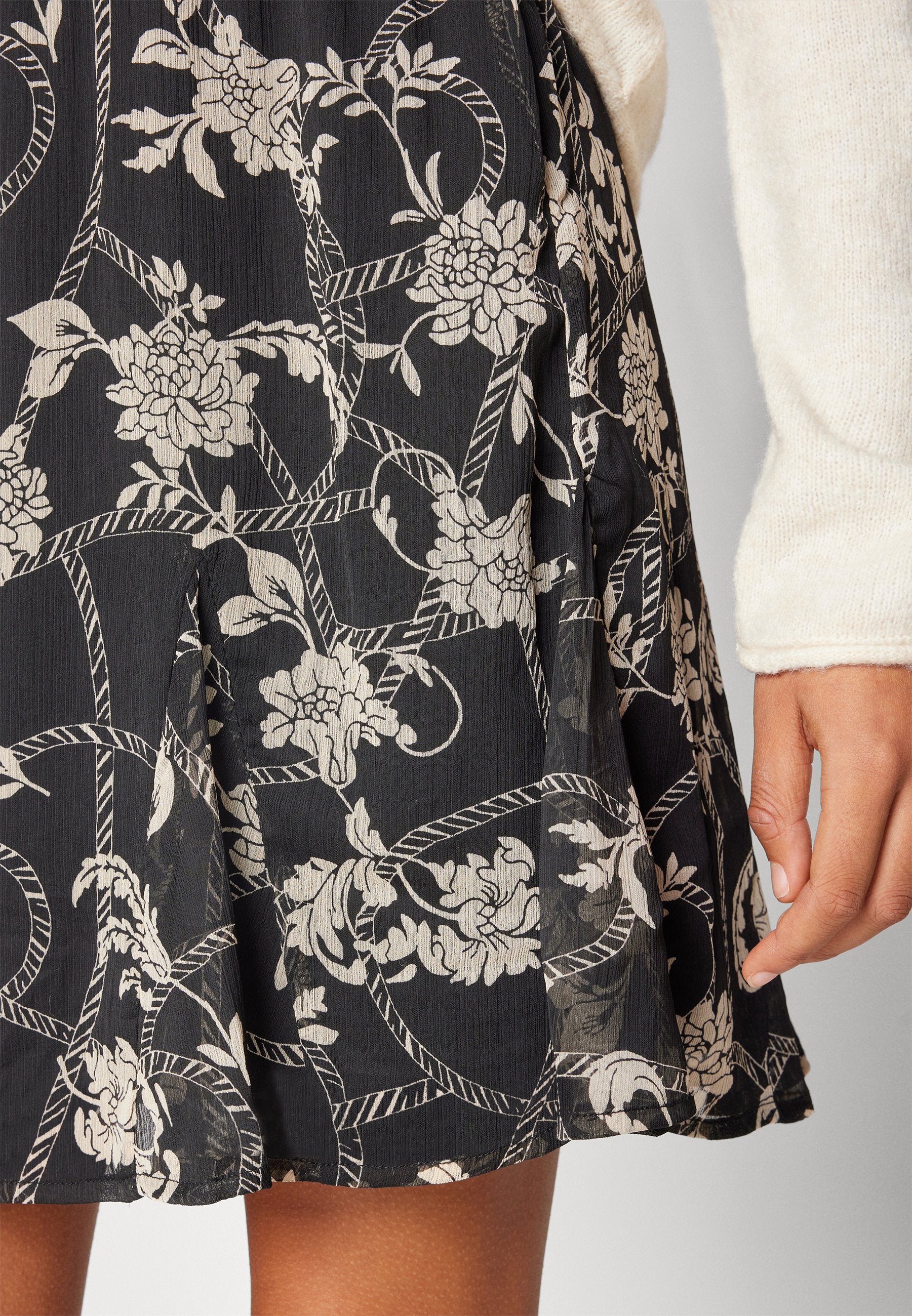VILA VISIA FALIA SKIRT