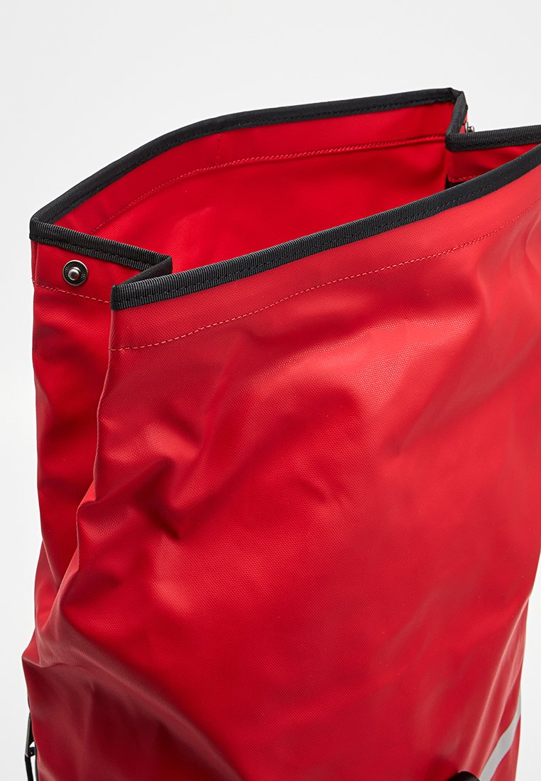 Eastpak