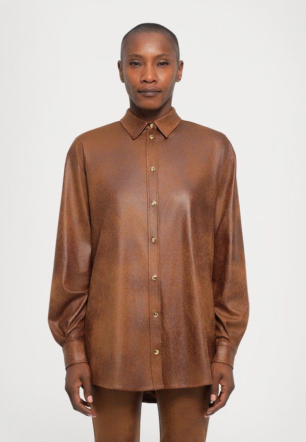 Just Cavalli OVER CRISS CROSS
