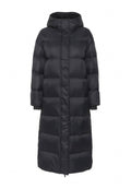 Langärmliger schwarzer Puffercoat mit Kapuze, der ein gestepptes, quilted Design und elastische Manschetten aufweist. Glatte, glänzende Textur und knielang.