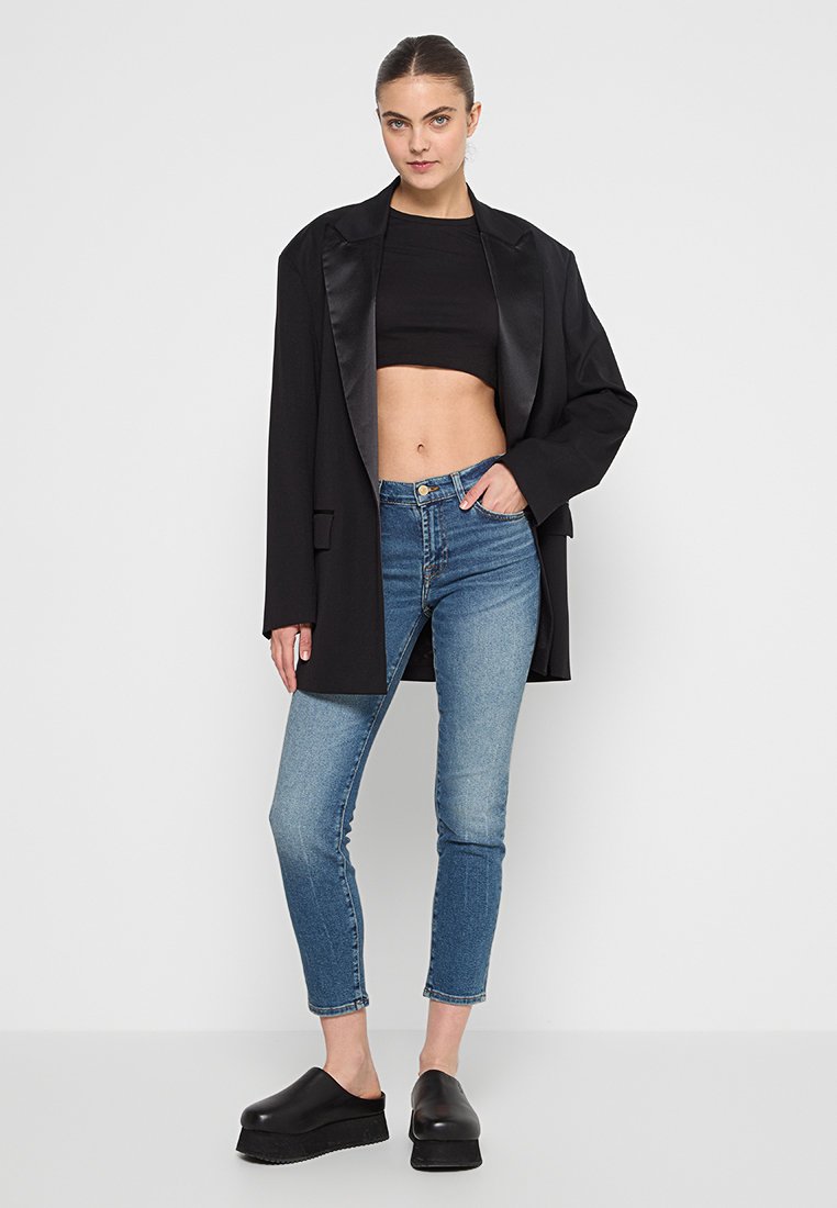 7 for all mankind ROXANNE