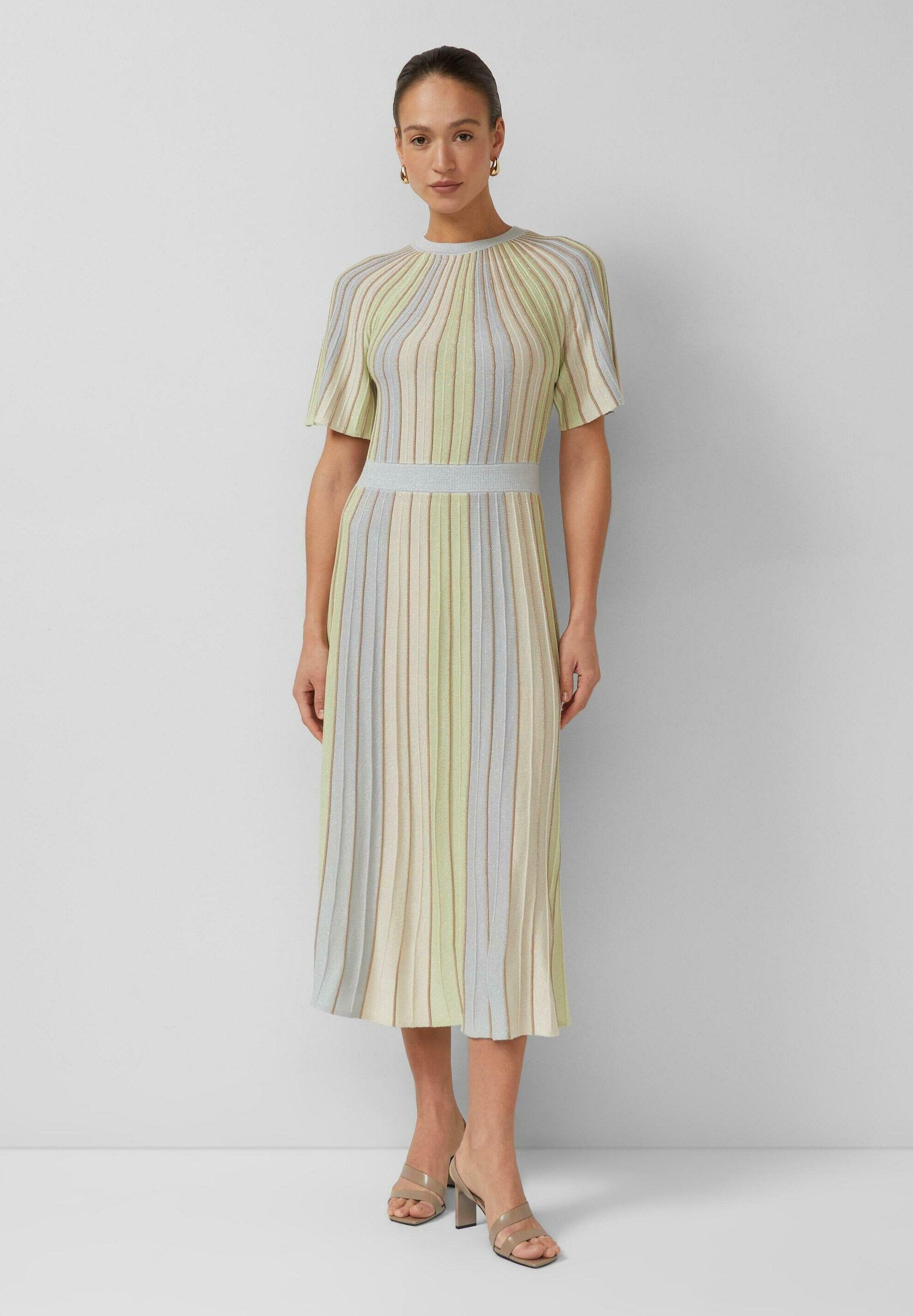s.Oliver BLACK LABEL KLEID