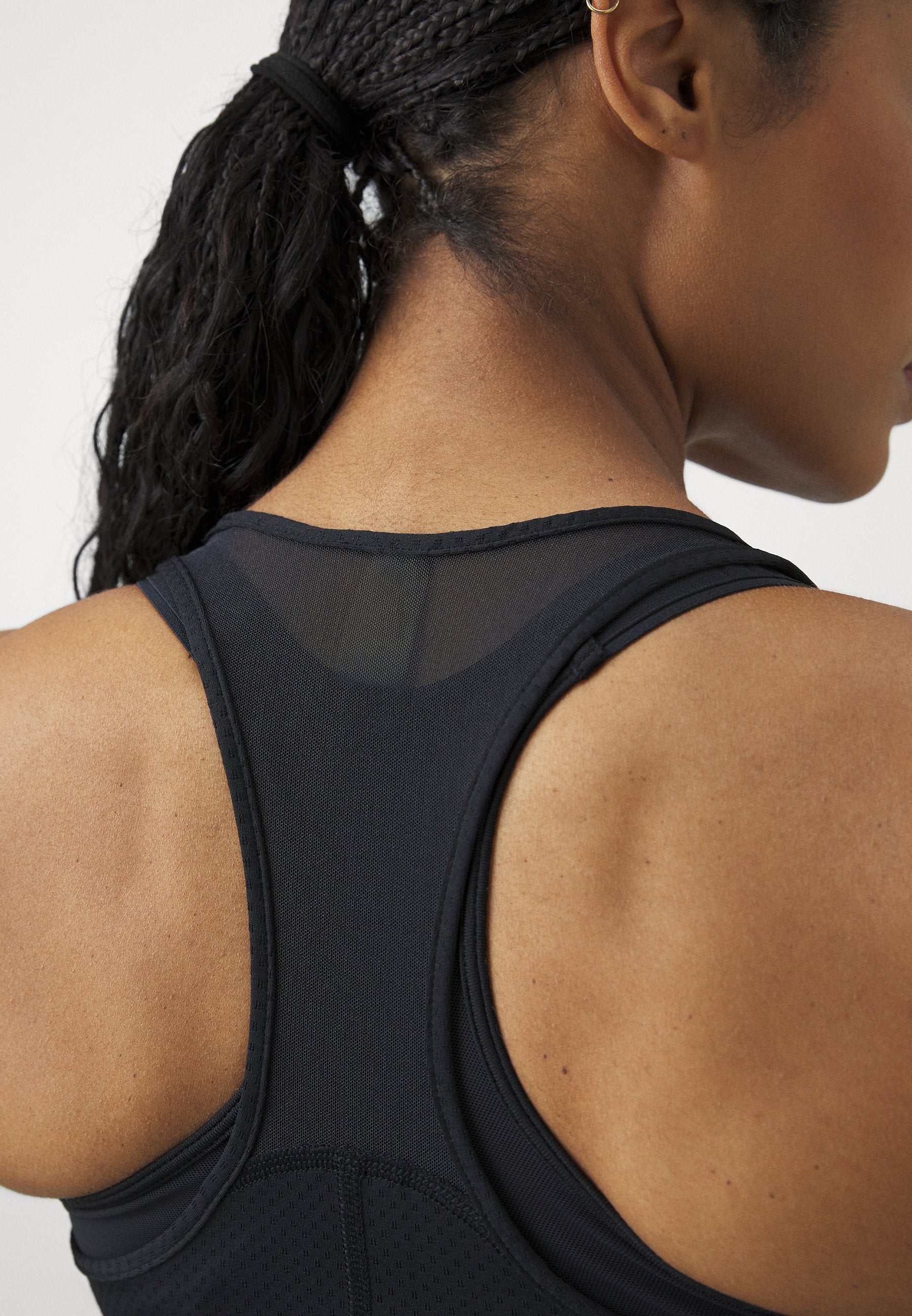 Under Armour TECH RACER