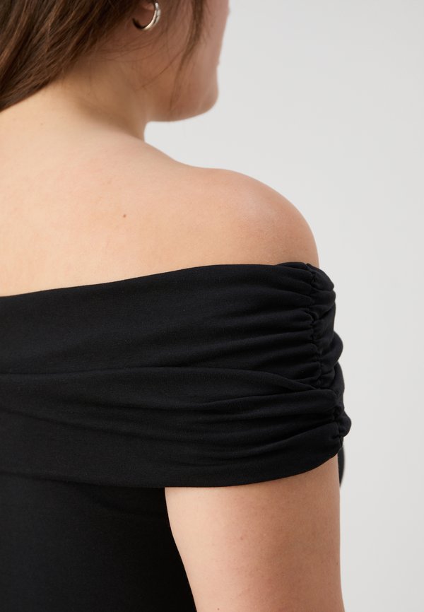 ONLY Carmakoma CARTIME OFF SHOULDER