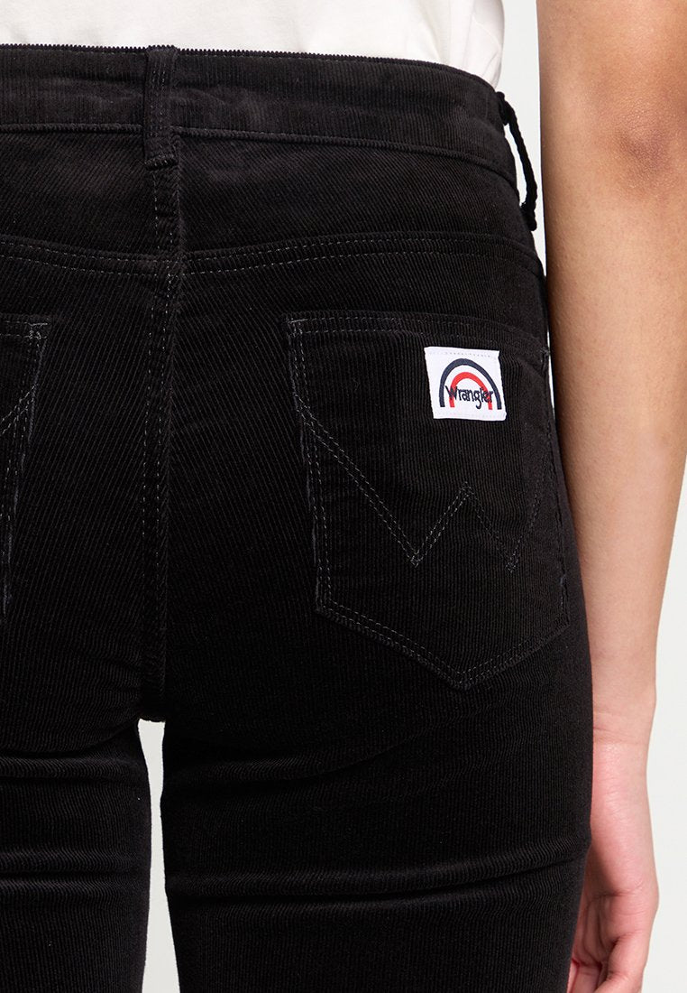 Wrangler FLARE FIT