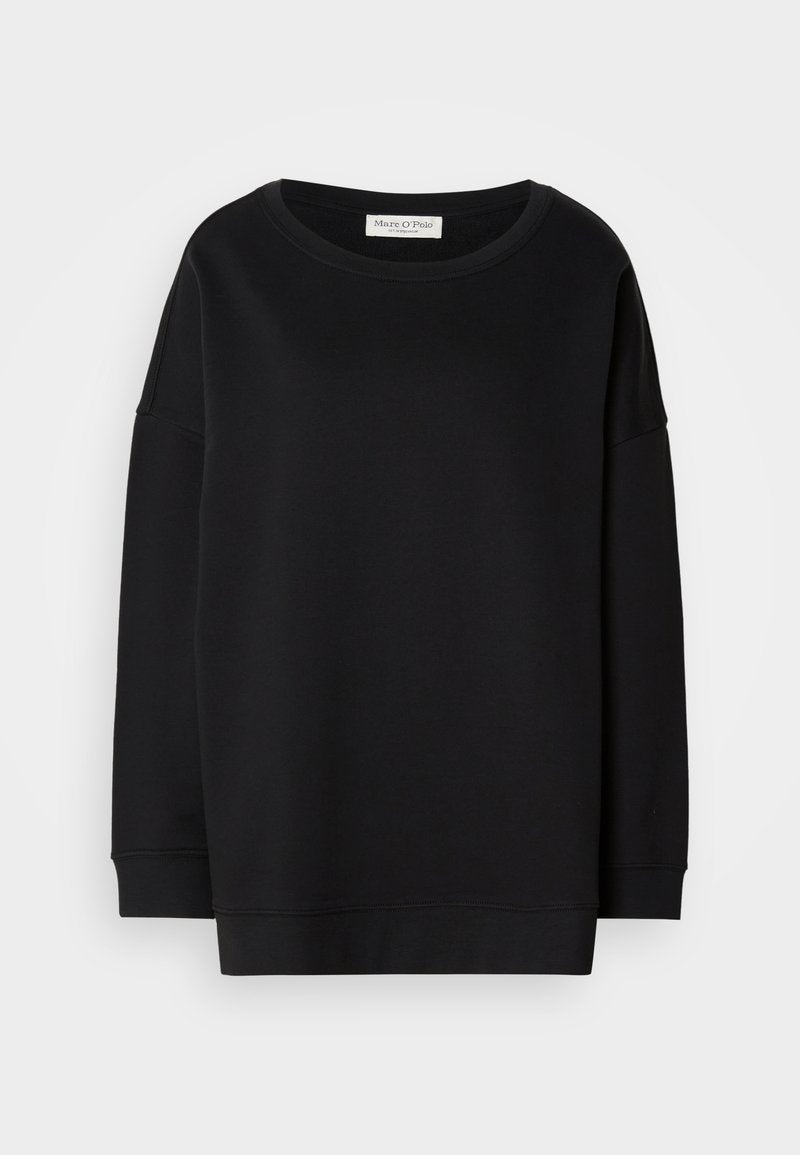 ROUND NECK Media 1