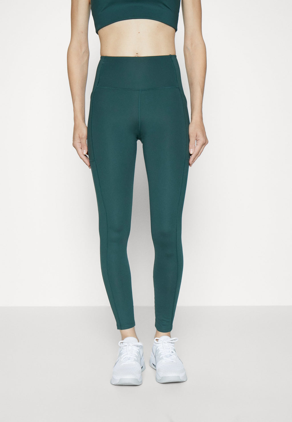 Girlfriend Collective POCKET HIGH RISE