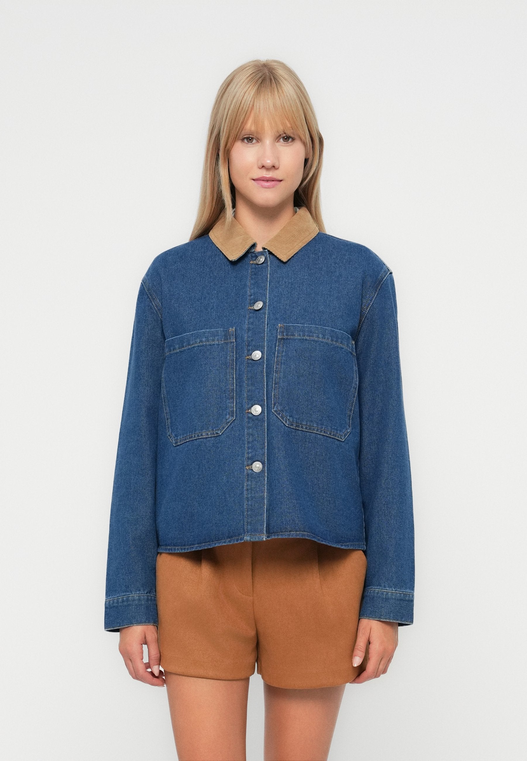 ONLCASSIE COLLAR SHIRT Media 3