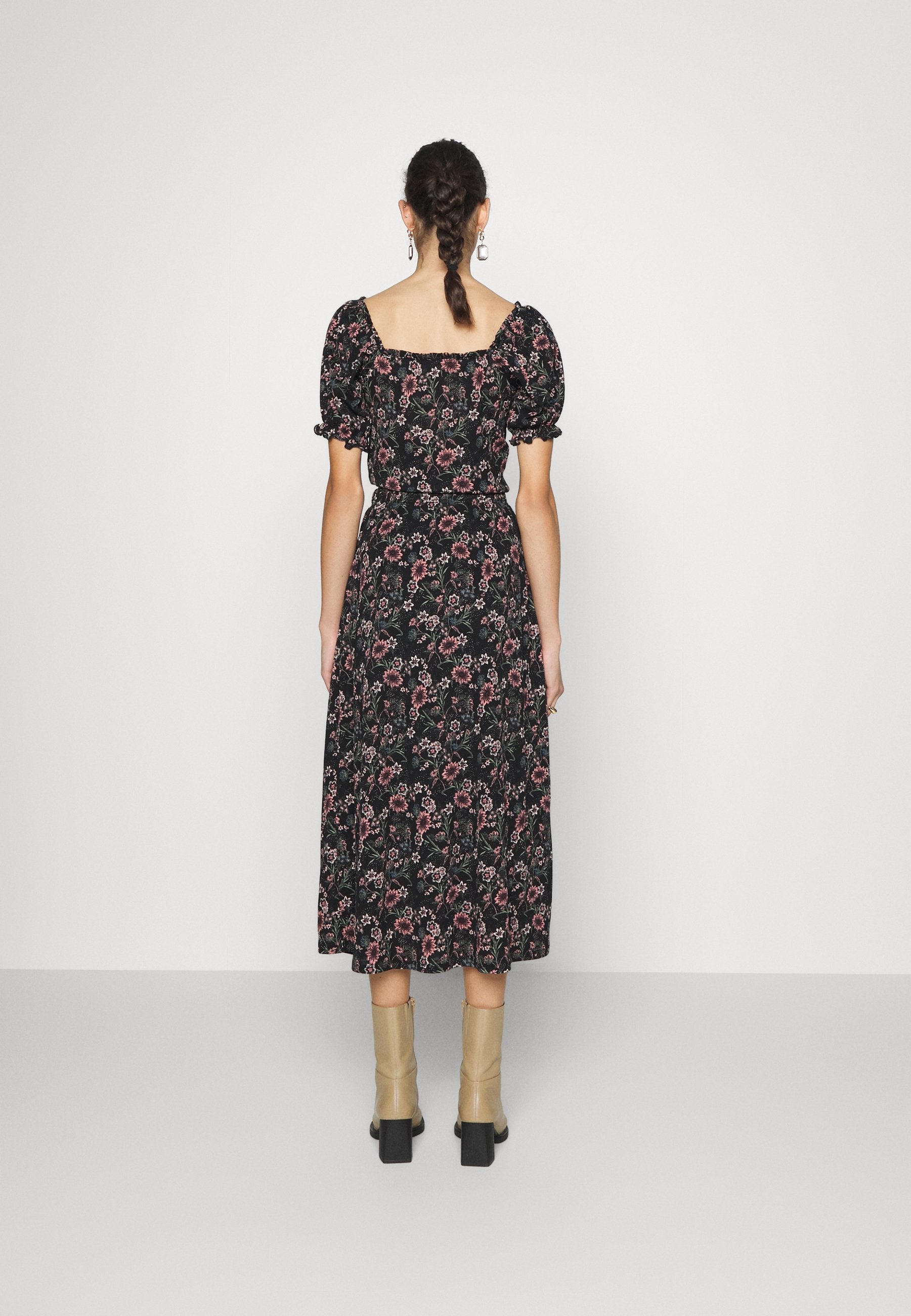ONLY Tall ONLPELLA BUTTON SKIRT