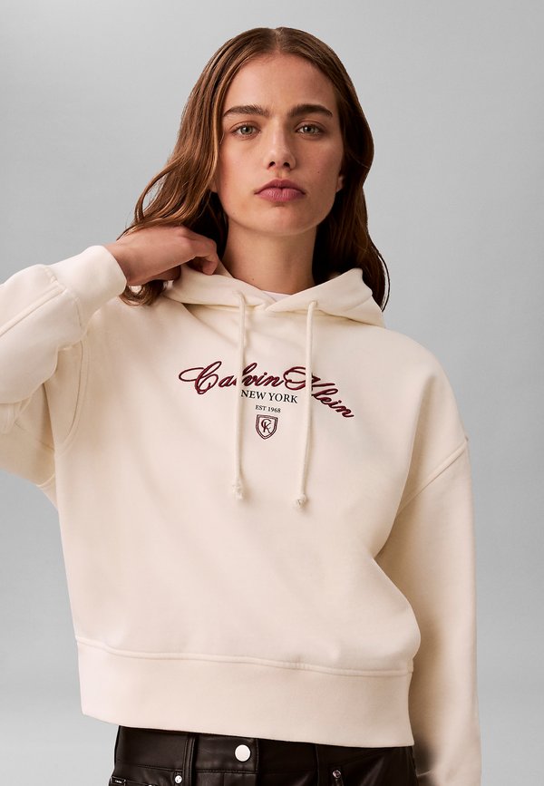 Calvin Klein Jeans SCRIPT LOGO GRAPHIC CROPPED