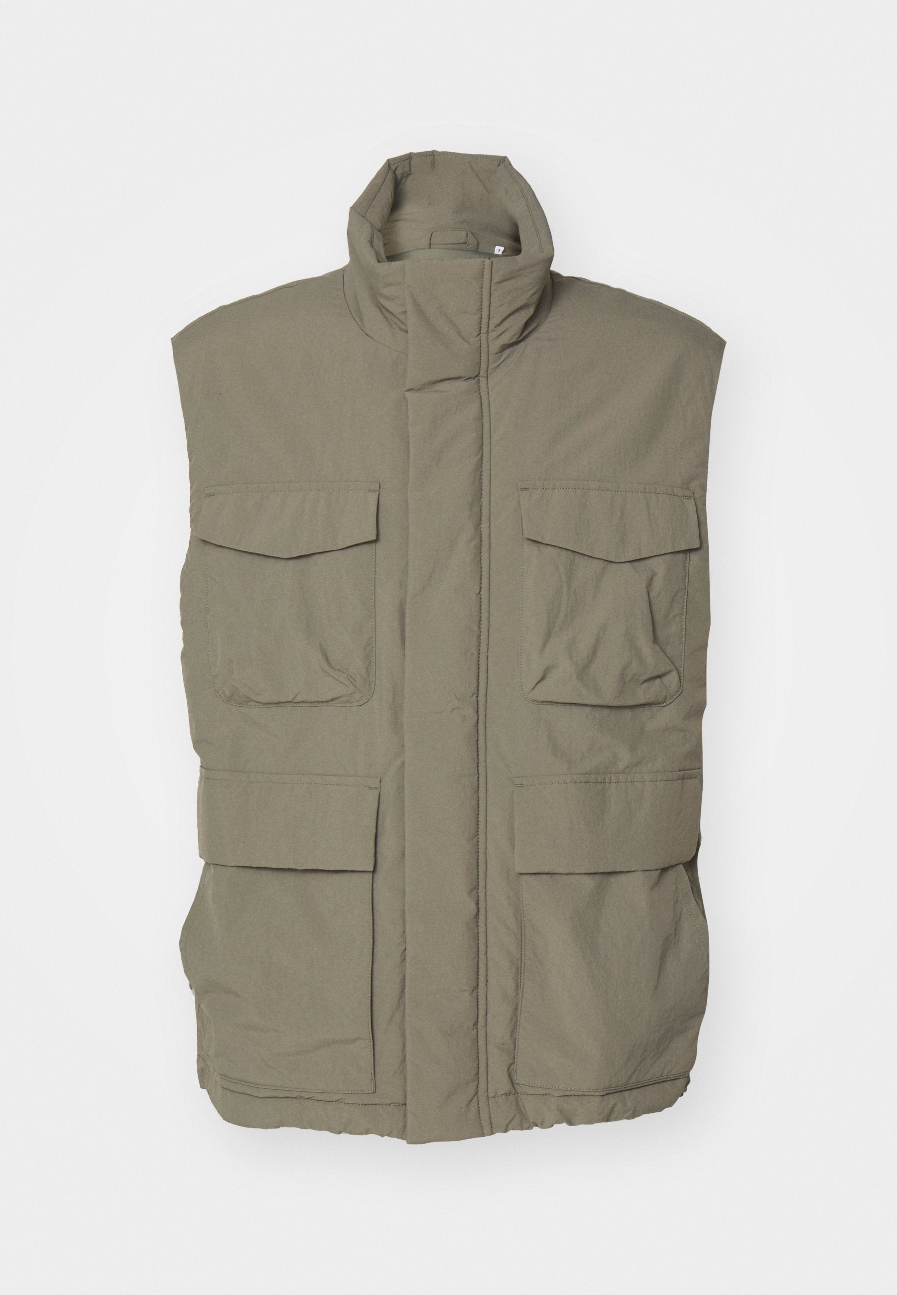 NN.07 PERRY VEST