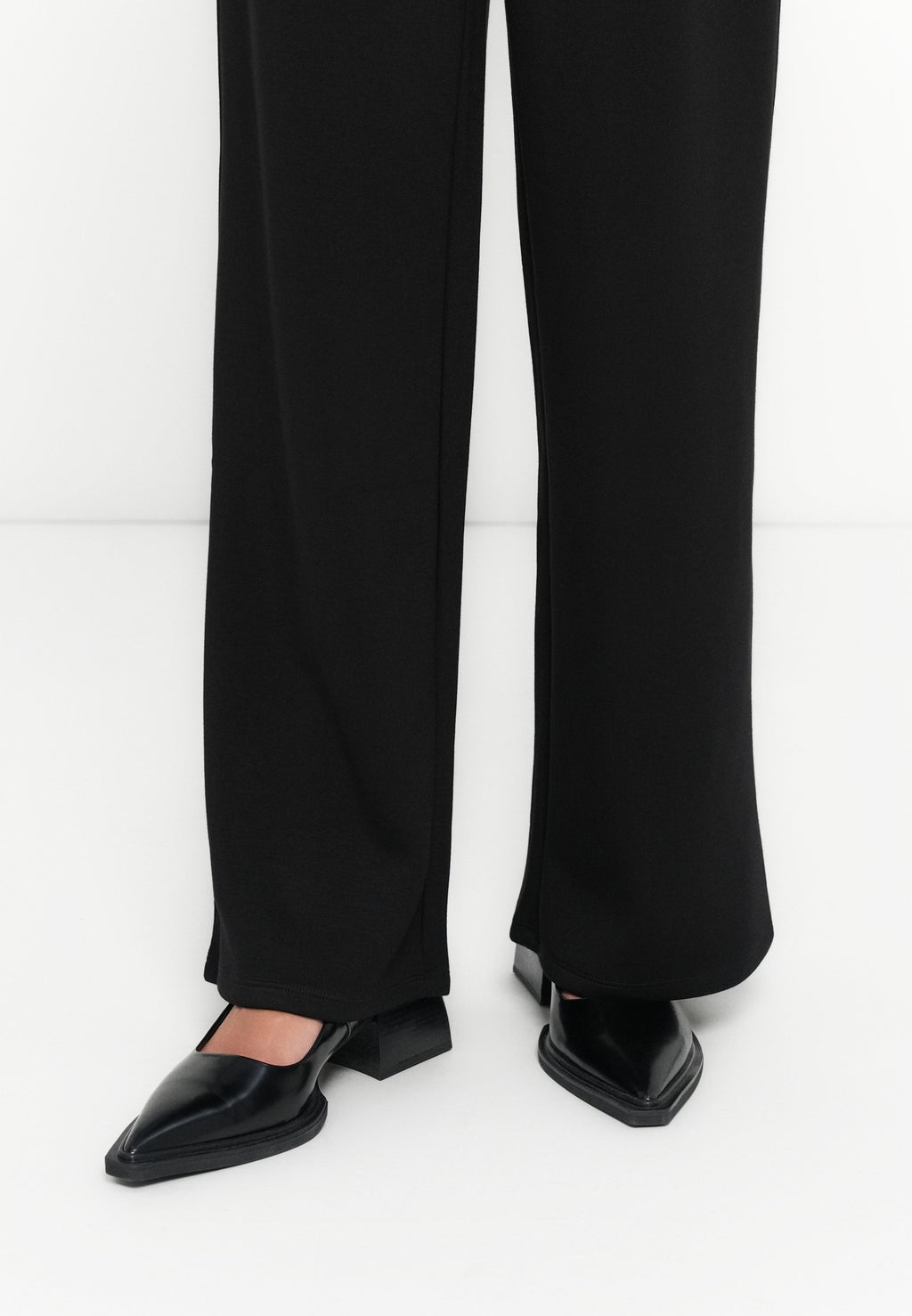 Object OBJANDREA PANT