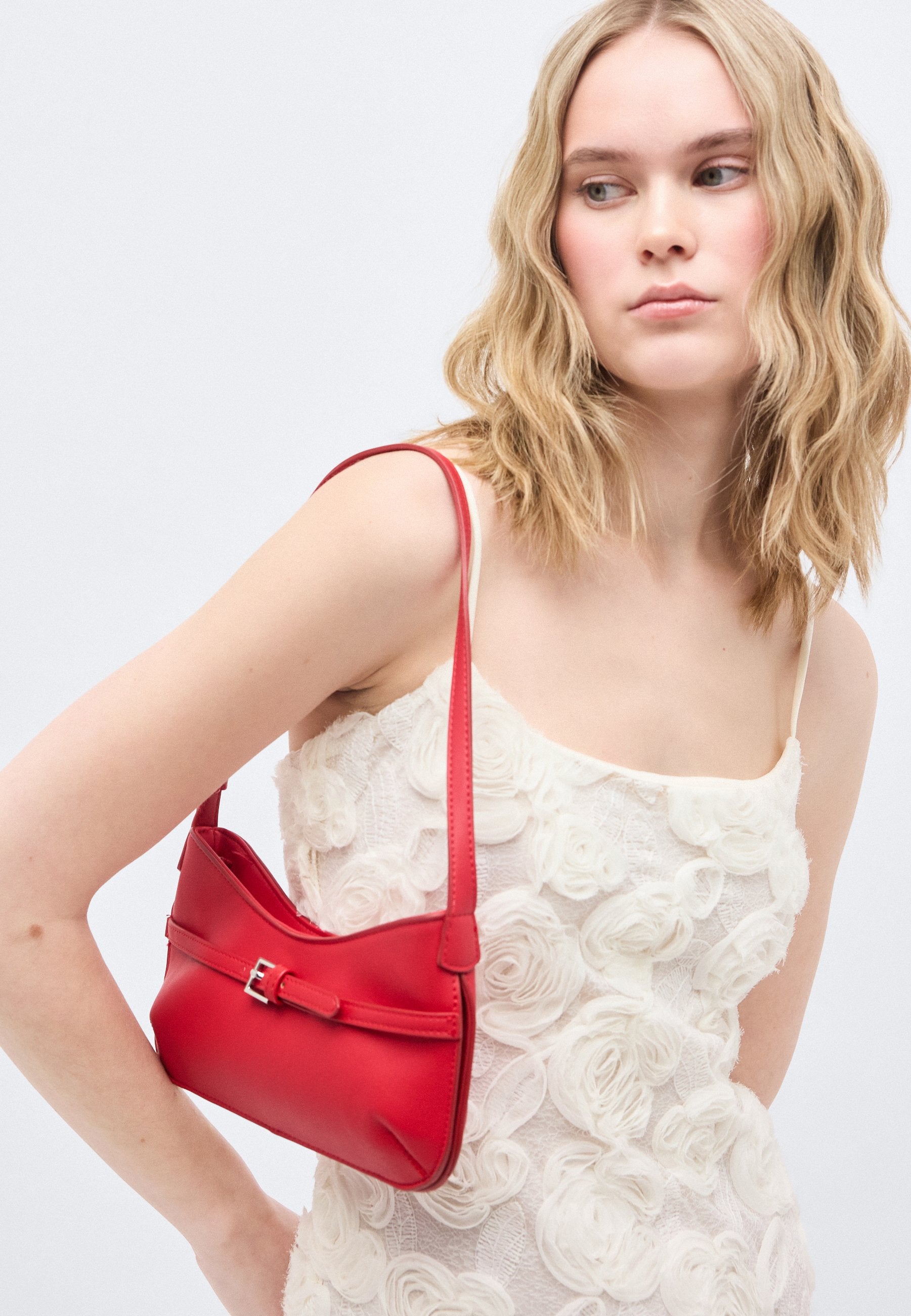 Gina Tricot EMBROIDERY DROPPED WAIST DRESS