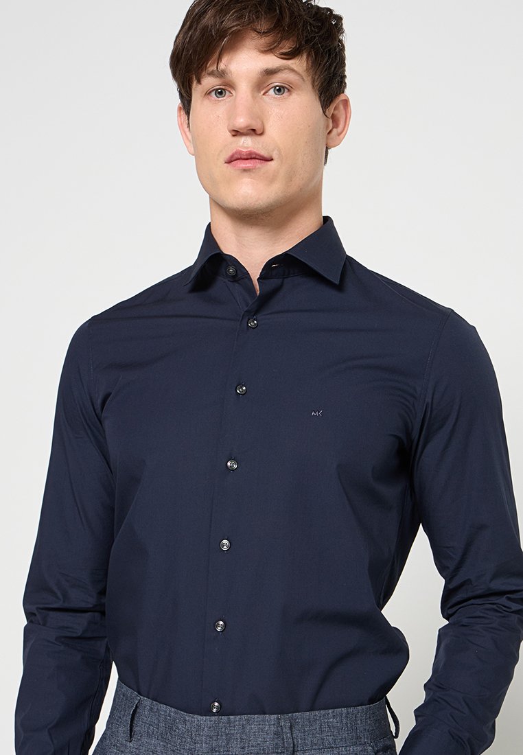 Michael Kors SOLID SLIM FIT