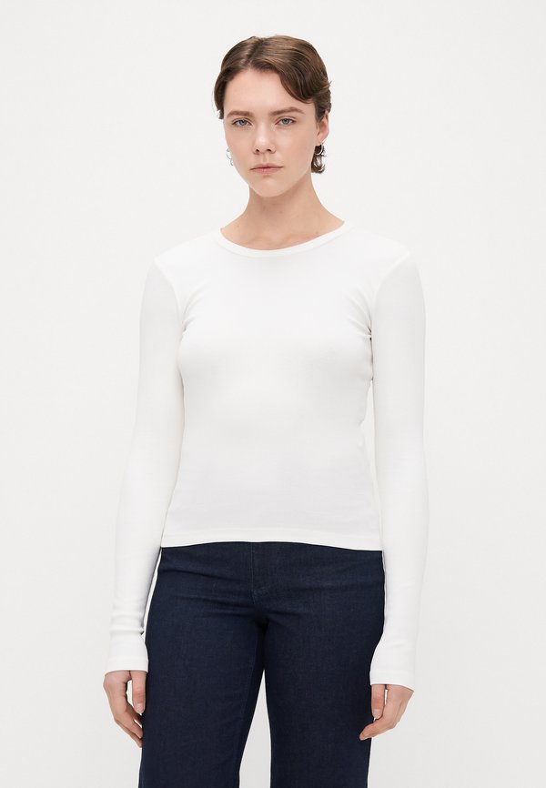 Vero Moda Tall VMCHLOE  - Long sleeved top - snow white
