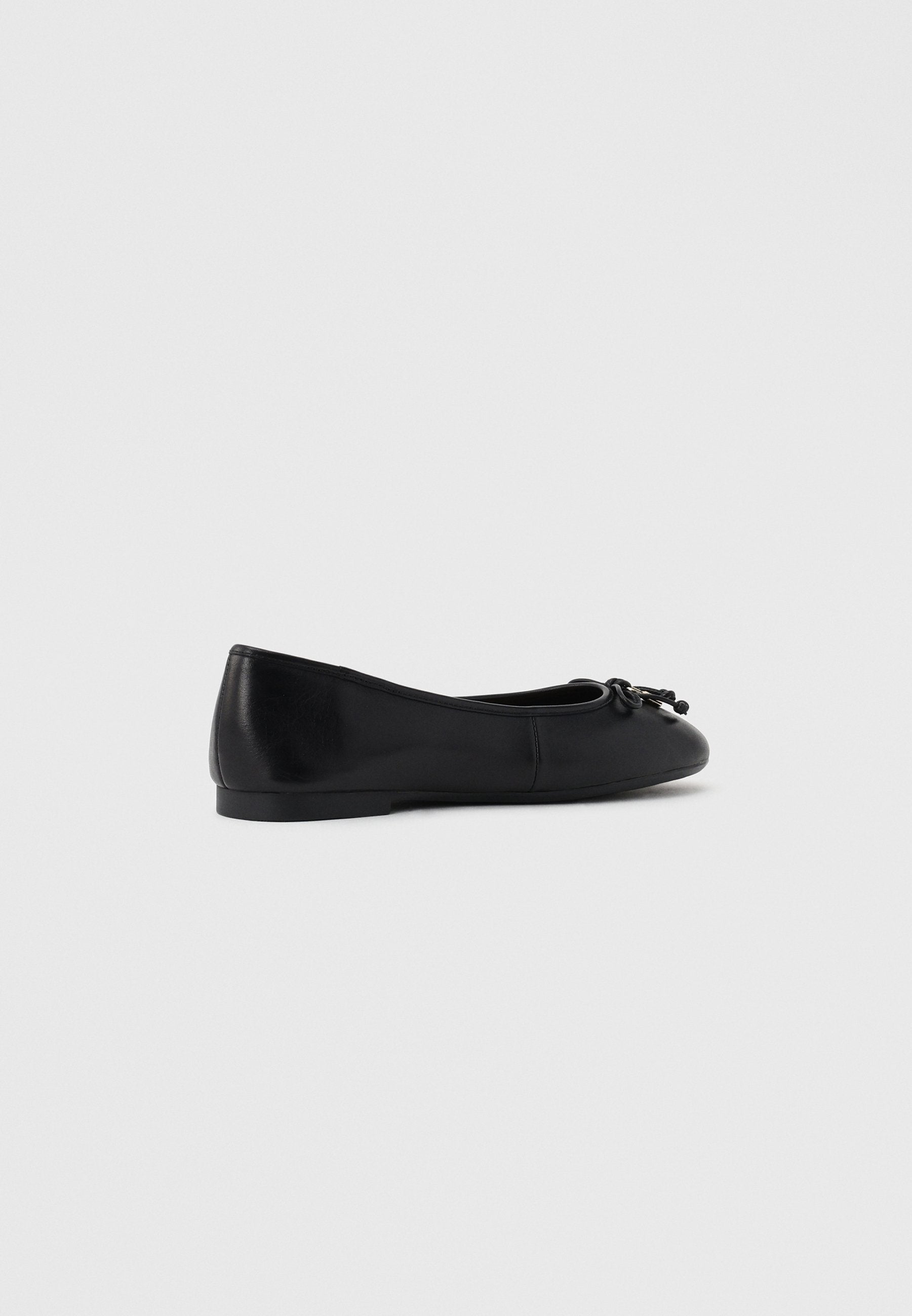 Tommy Hilfiger Klassischer Ballerina Media 3