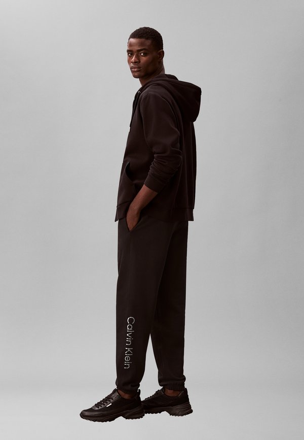 Calvin Klein SPORTSWEAR GRAPHIC MATCHBACK OTHER BOTTOMS