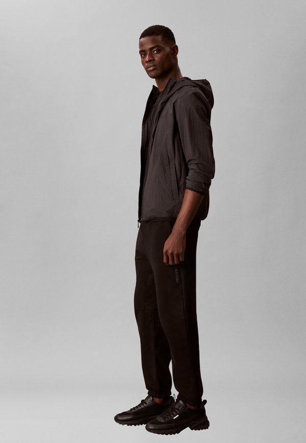 Calvin Klein JOGGER - ICON SPORT