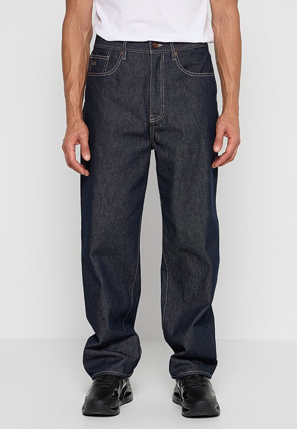 Armani Exchange LOOSE FIT
