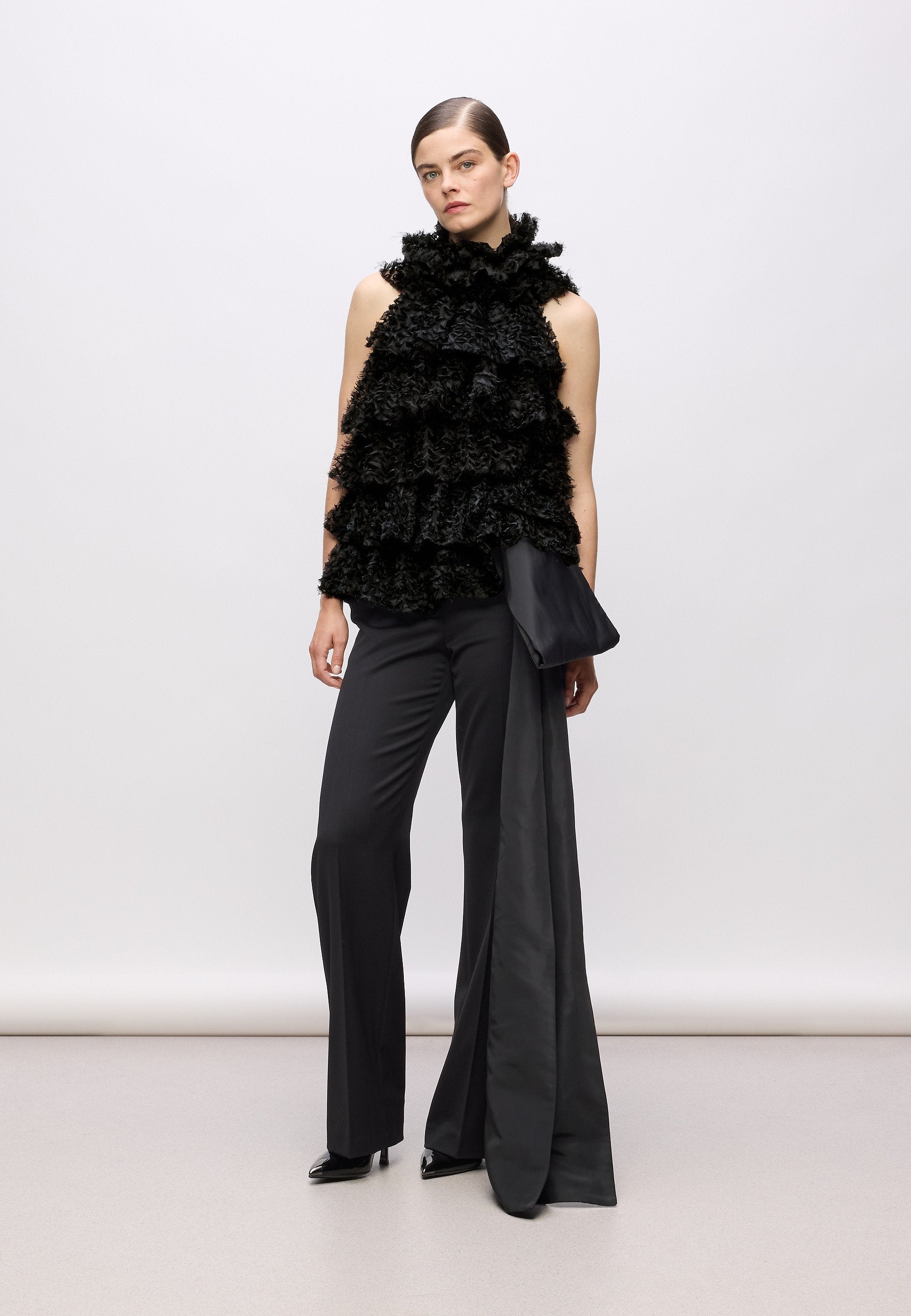 KARL STUDIO RUFFLE MESH TOP Media 2