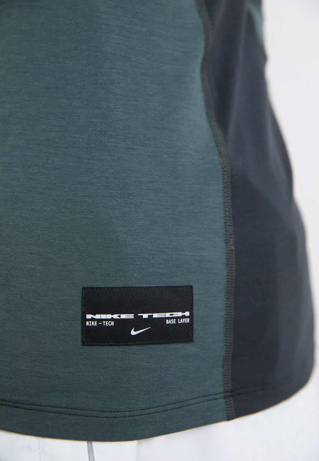 Nike Sportswear LAYER