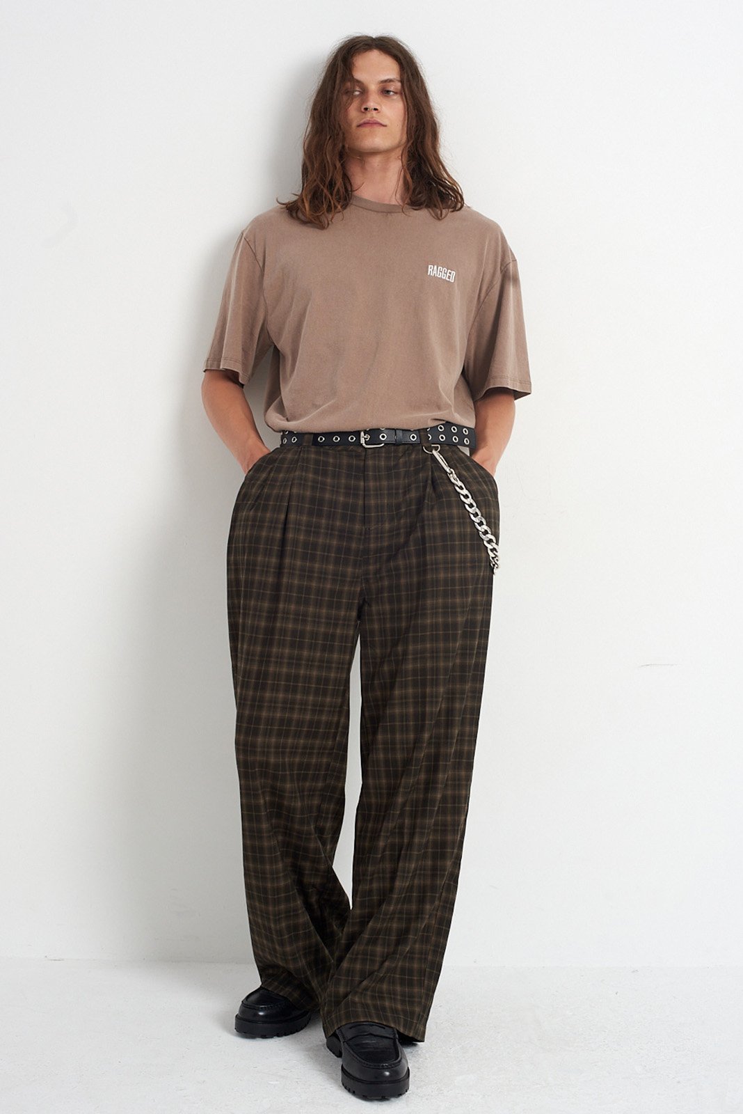 The Ragged Priest PRAYER RAGGED GRAPHIC TEE