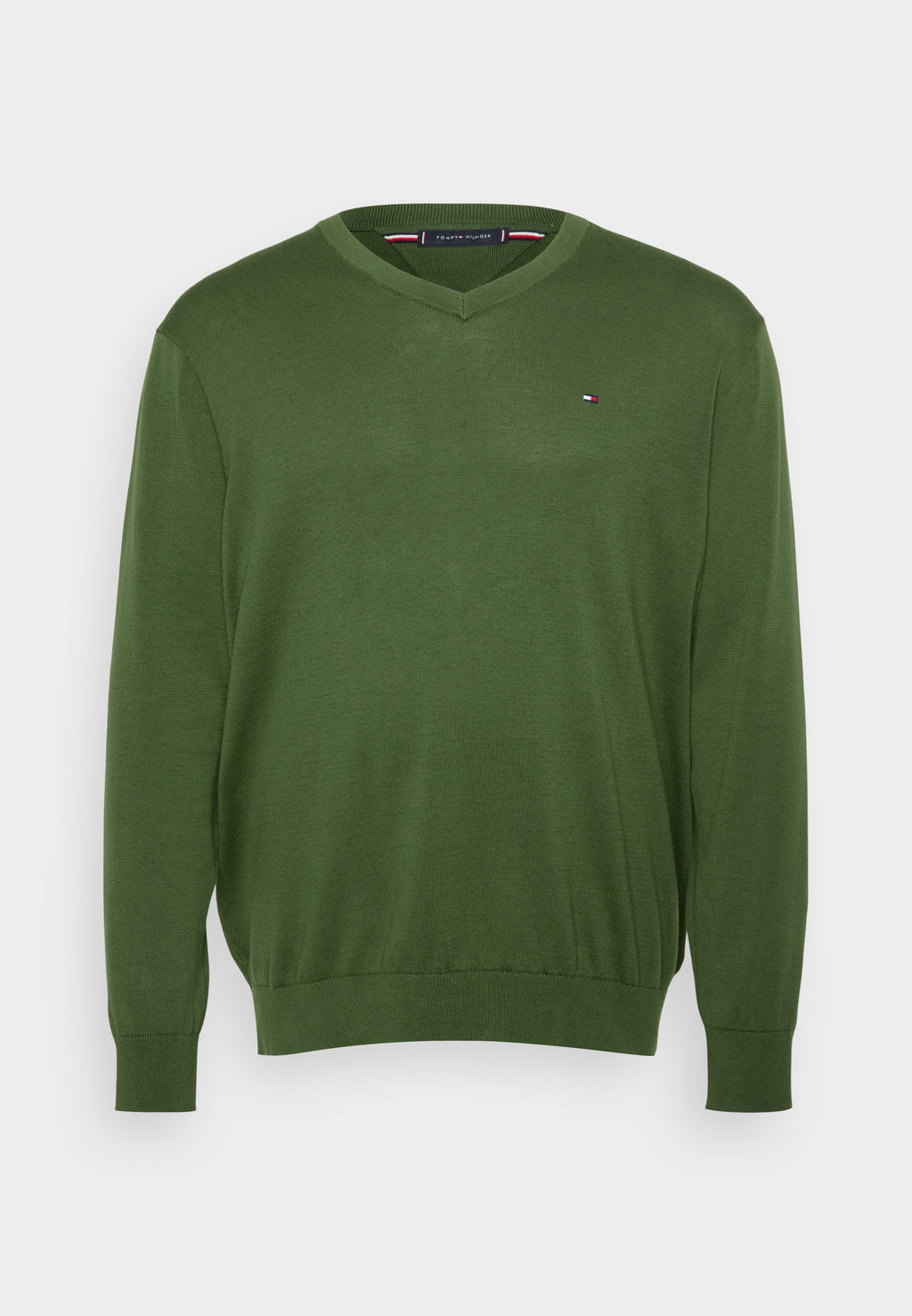 ESSENTIAL V NECK Media 1