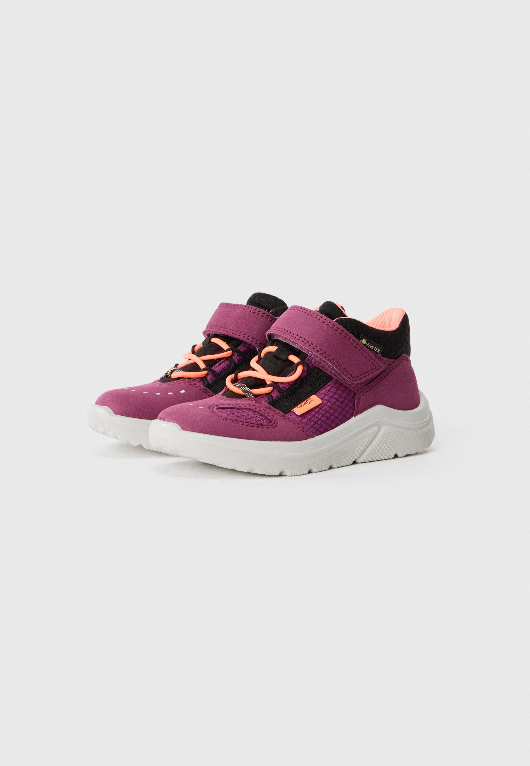 KICKS Media 2