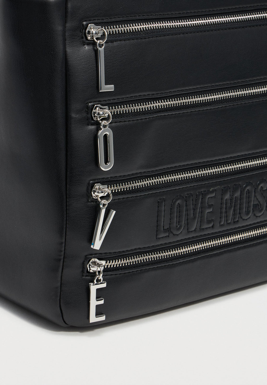 Love Moschino