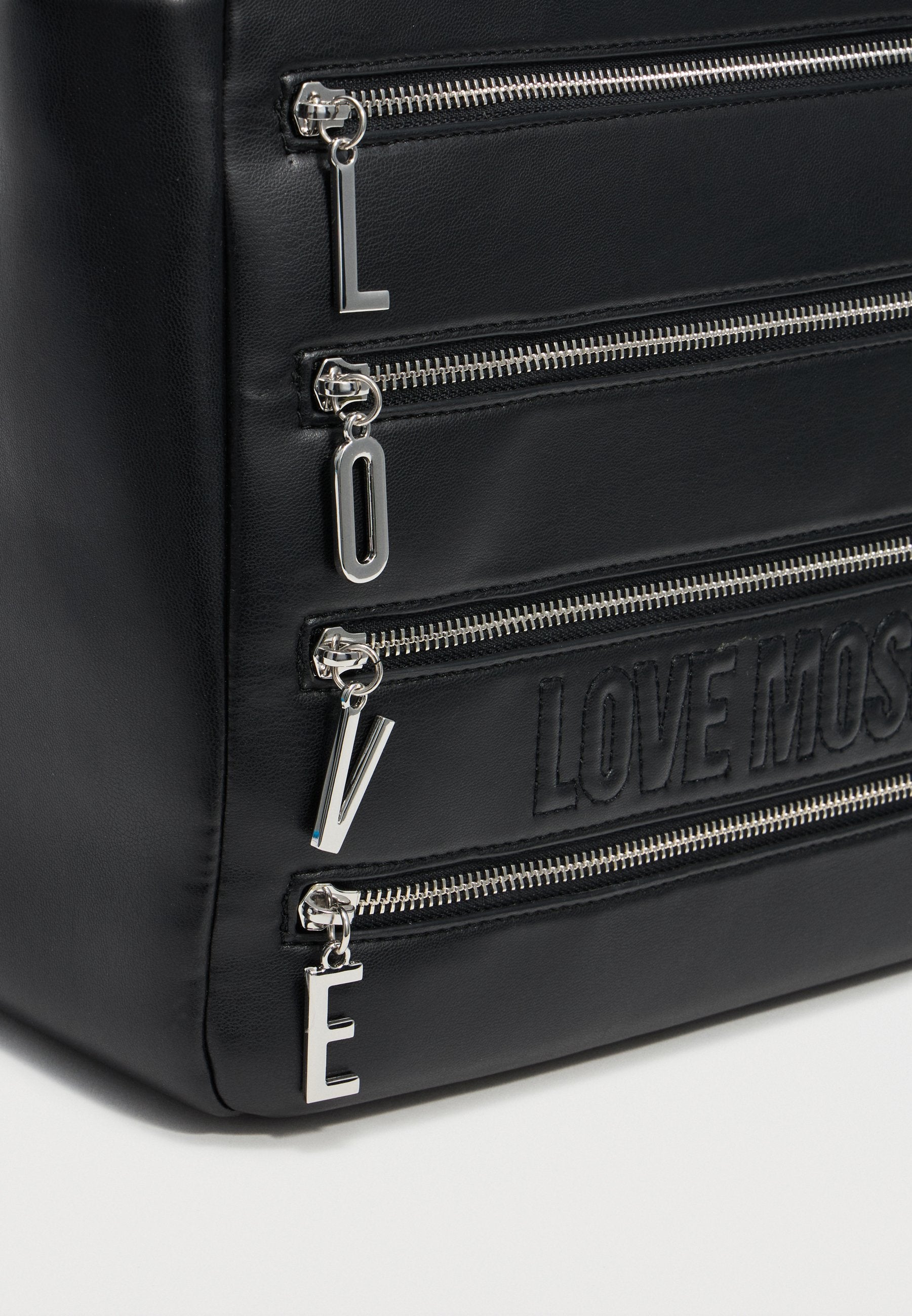 Love Moschino