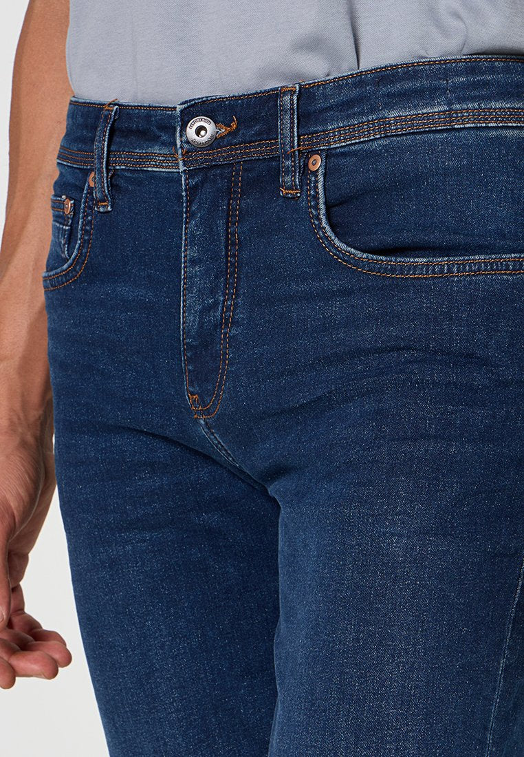 Lindbergh Jeans Tapered Fit Media 5