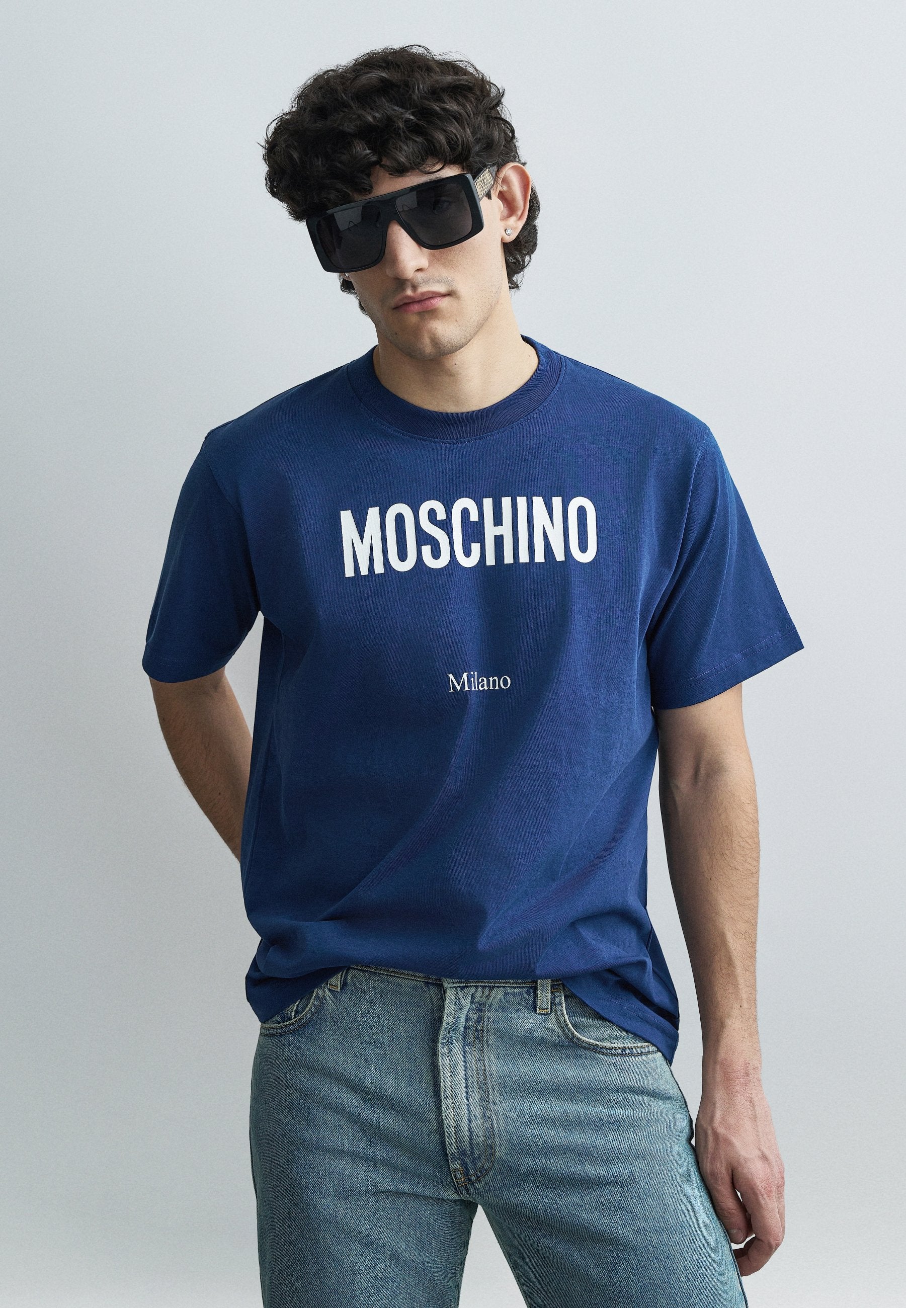 MOSCHINO