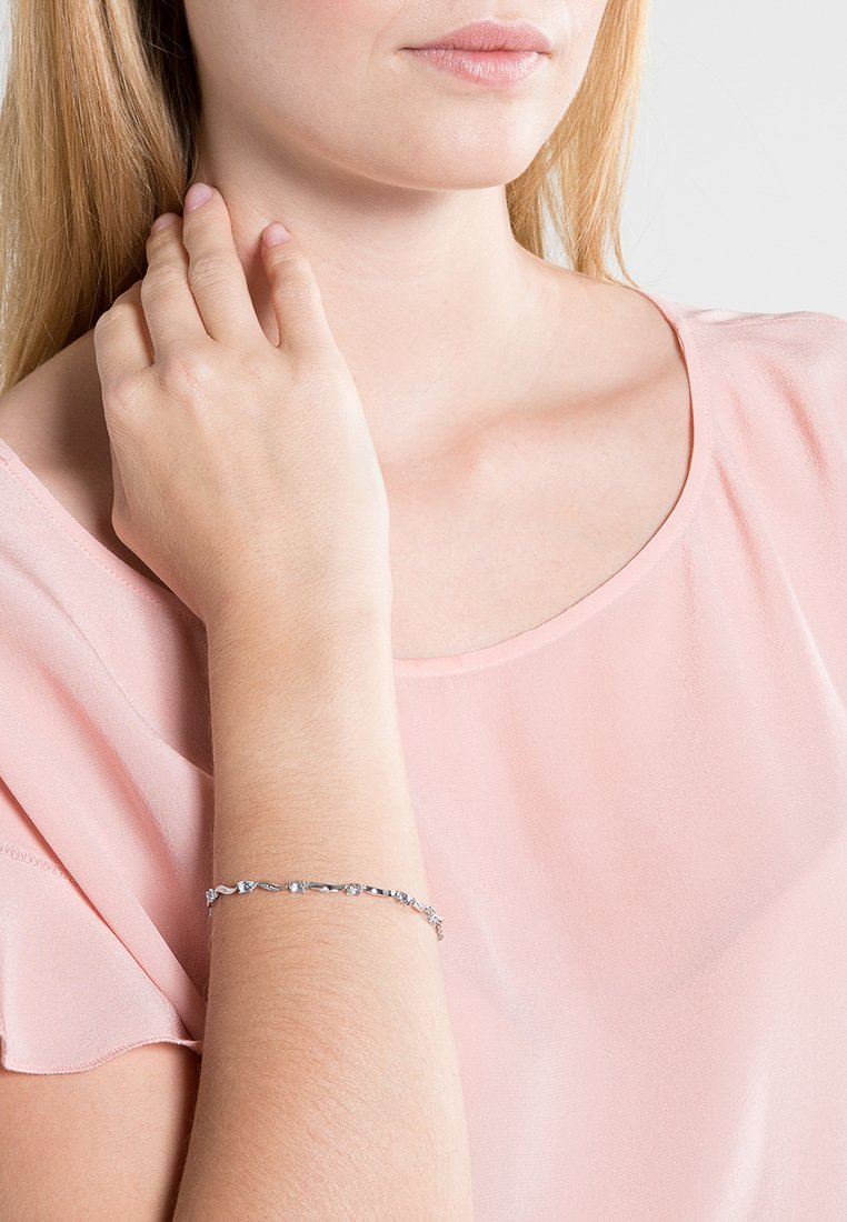 DIAMANT L'ÉTERNEL