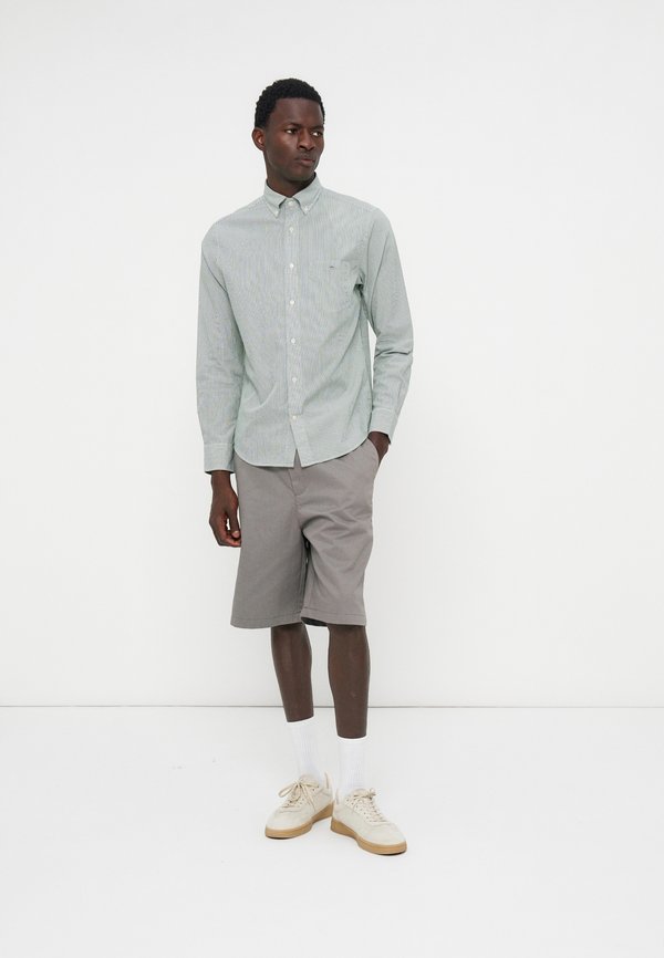 GANT REGULAR FIT